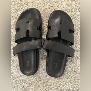 New Stylish Black Slide Sandals Size 9